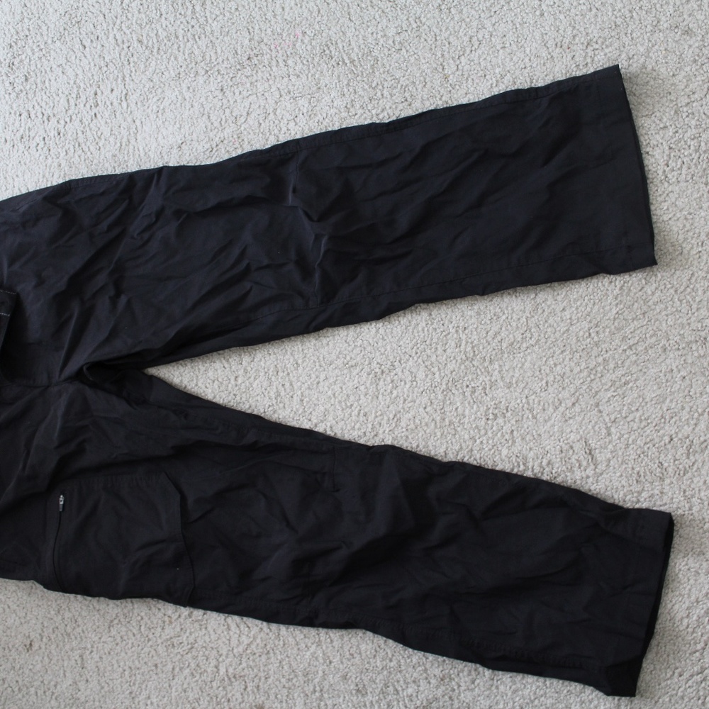 Eddie Bauer Black Cargo Pants